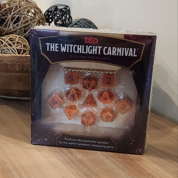 π² Dungeons And Dragons The Witchlight Carnival Dice Set New In Box NIB Sealed - Picture 2 of 11